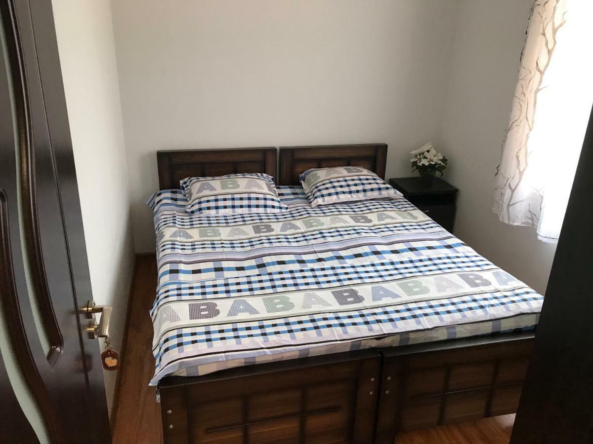 Guest House Chexovi 24 Kobuleti Εξωτερικό φωτογραφία