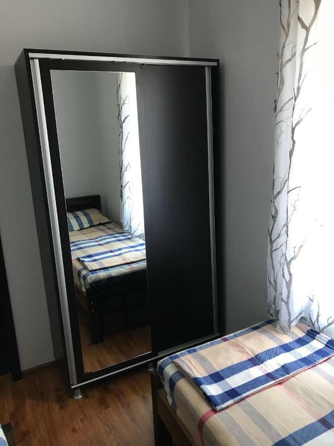 Guest House Chexovi 24 Kobuleti Εξωτερικό φωτογραφία